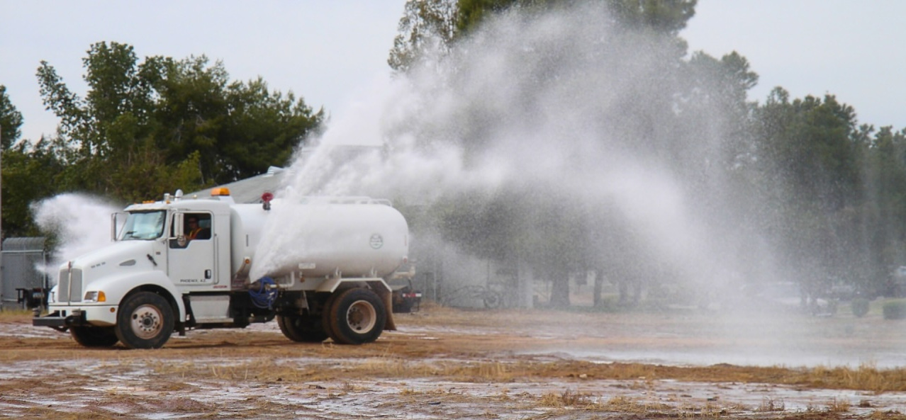 Hen-X-Group water truck 2